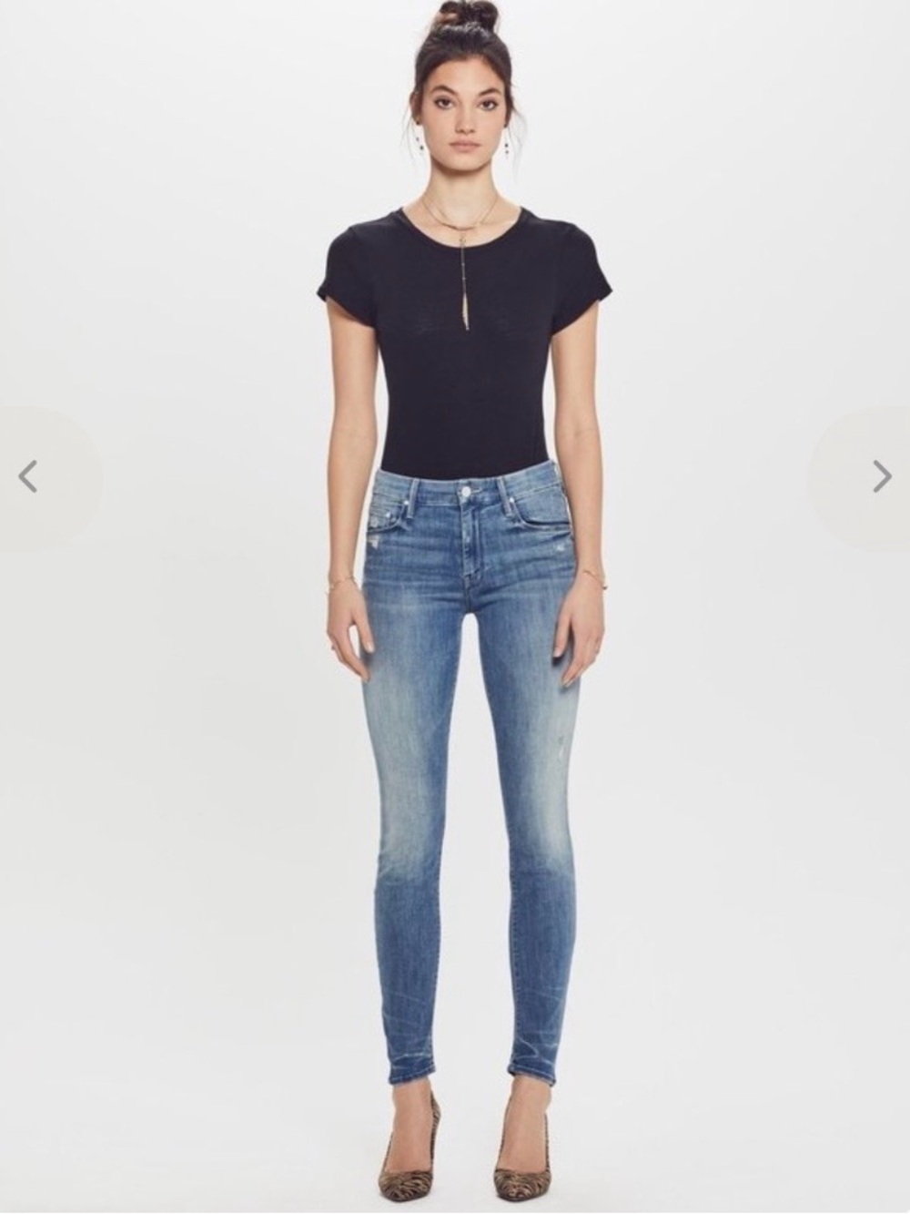 MOTHER The Looker Skinny Jeans in Graffiti Girl Distressed Size 29